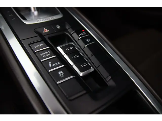 Porsche 911 3.8 Turbo 2013 Benzine 26
