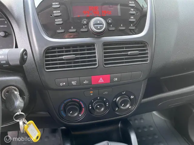 Opel Combo 1.3 CDTi L1H1 Edition 2016 Diesel 9