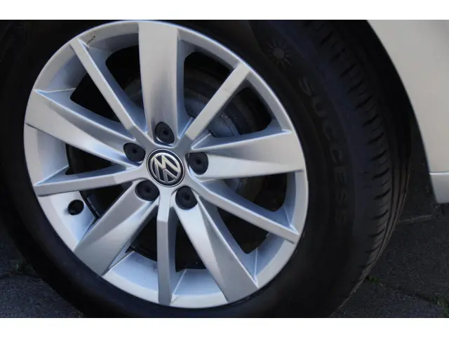 Volkswagen Polo 1.0 Trendline 2014 Benzine 10