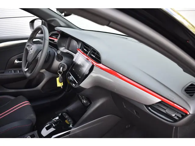 Opel Corsa 1.2 GS Line 2023 Benzine 16