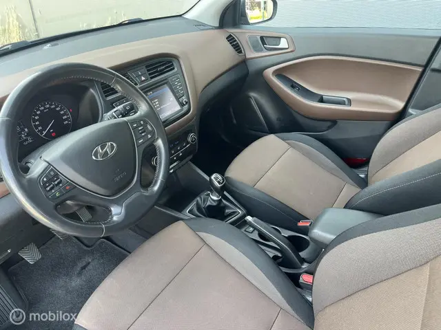 Hyundai i20 1.0 T-GDI Comfort | Climate | 2018 Benzine 10