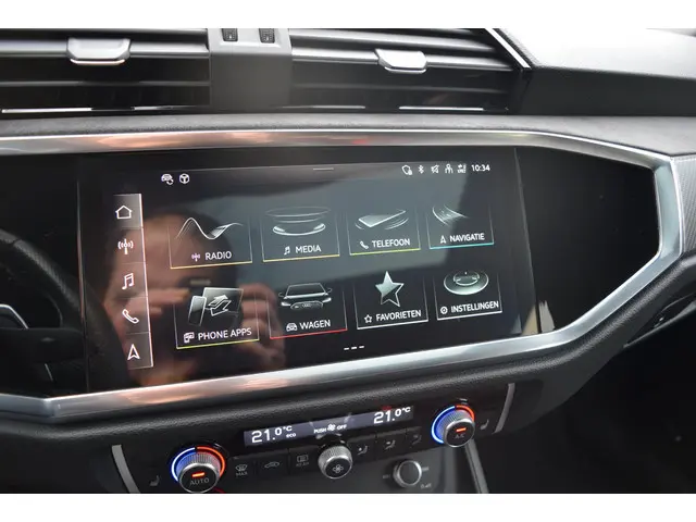 Audi RSQ3 Sportback 2022 Benzine 21