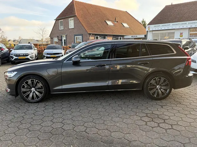 Volvo V60 2