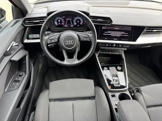 Audi A3 Sportback 35 TFSI Business edition 2020 Benzine 10