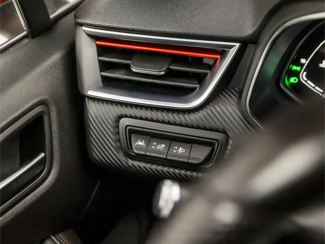 Renault Clio 1.0 TCe R.S. Line 2021 Benzine 23