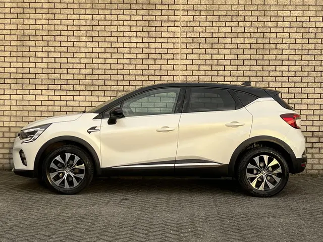 Renault Captur 1.0 TCe 90 Techno 2023 Benzine 17