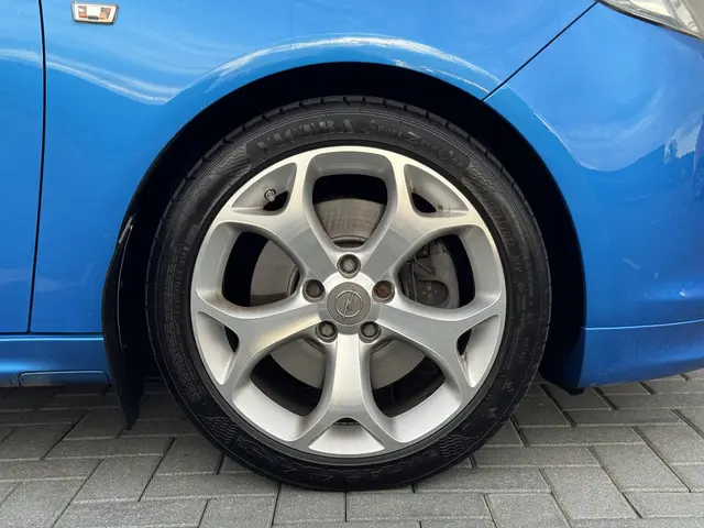 Opel ADAM 1.4 Turbo S 2015 Benzine 10