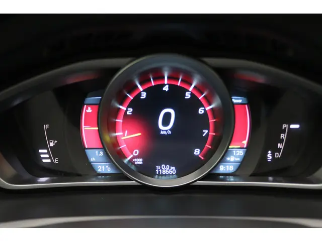 Volvo V40 Cross Country 1.6 T4 Summum 2013 Benzine 4
