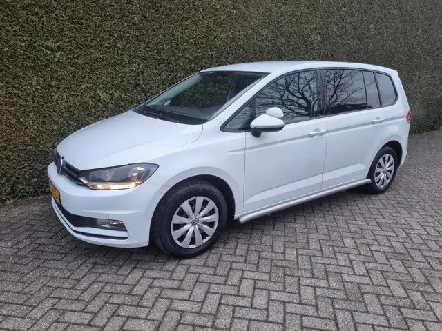 Volkswagen Touran 2.0 TDI SCR Comfortline 2016 Diesel 6