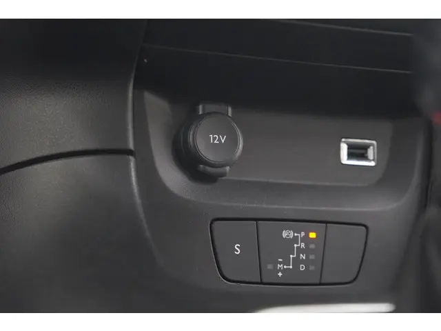 Citroën C3 PureTech 110 EAT6 Max 2024 Benzine 39