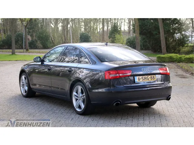 Audi A6 2