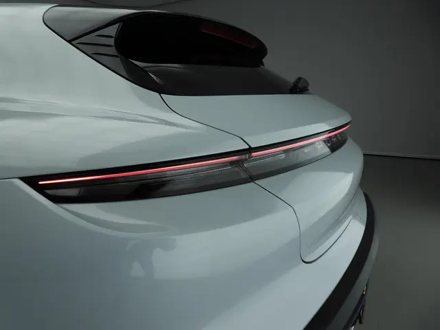 Porsche Taycan Cross Turismo 4S 93 kWh 2022 Elektrisch 46