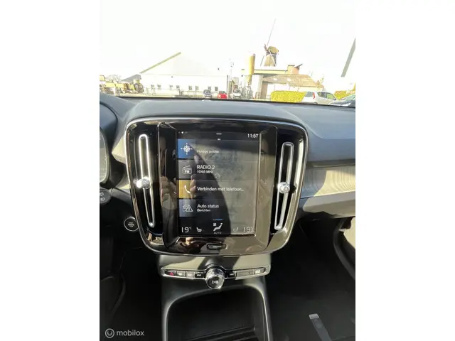 Volvo XC40 1.5 T2 R-Design 2021 Benzine 12