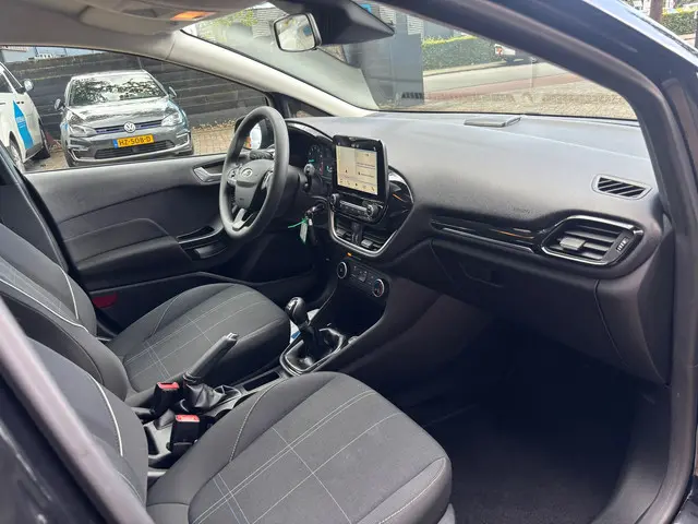 Ford Fiesta 1.1 Trend Navi,5drs,Pdc,Carplay 2018 Benzine 5