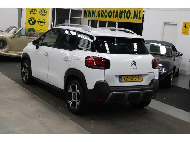 Citroën C3 Aircross 1.2 PureTech S&S Shine 2019 Benzine 3
