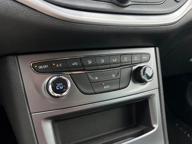 Opel Astra Sports Tourer 1.2 Edition 2021 Benzine 14