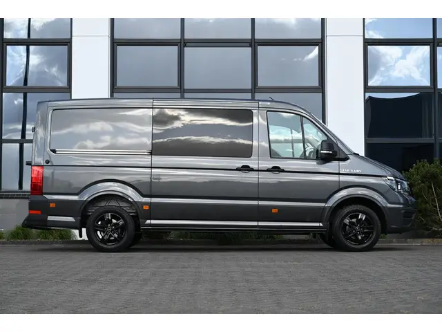Volkswagen Crafter 35 2.0 TDI L3H2 140 PK DSG 2022 Diesel