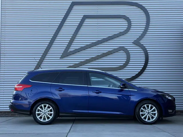 Ford Focus Wagon 1.0 Titanium 2017 Benzine 6