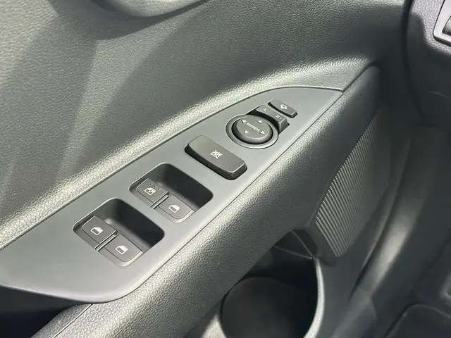 Kia Stonic 1.0 T-GDi MHEV DynamicPlusLine 2024 Benzine 21