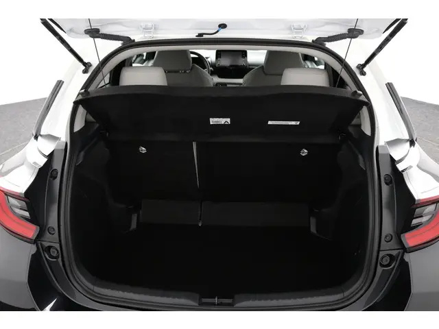 Toyota Yaris 1.5 Hybrid 2021 Hybride Benzine 23