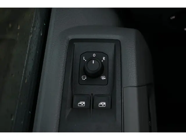Volkswagen Crafter 2.0 TDI L3H3 2024 Diesel 23