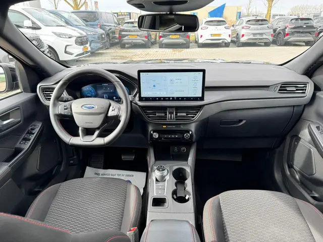 Ford Kuga 2.5 FHEV ST-Line 2025 Hybride Benzine 11