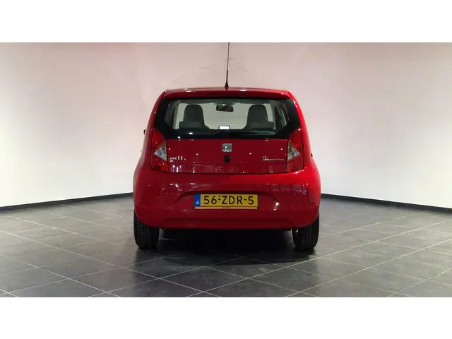 SEAT Mii 1.0 Style Chic 2012 Benzine 8