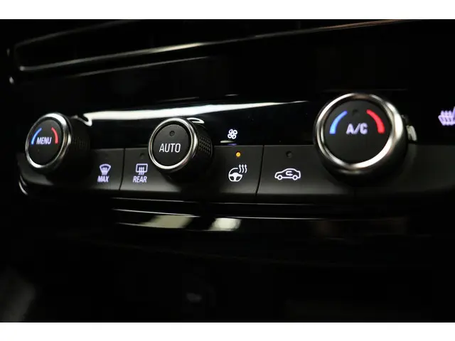 Opel Mokka 1.2 Turbo Hybrid GS 2025 Hybride Benzine 24