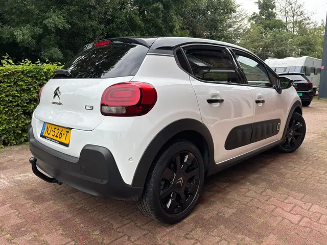 Citroën C3 1.2 PureTech S&S Shine 2017 Benzine 3