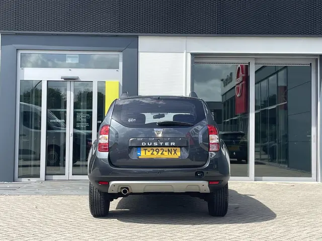 Dacia Duster 1.2 TCe 4x2 Blackshadow 2018 Benzine 17