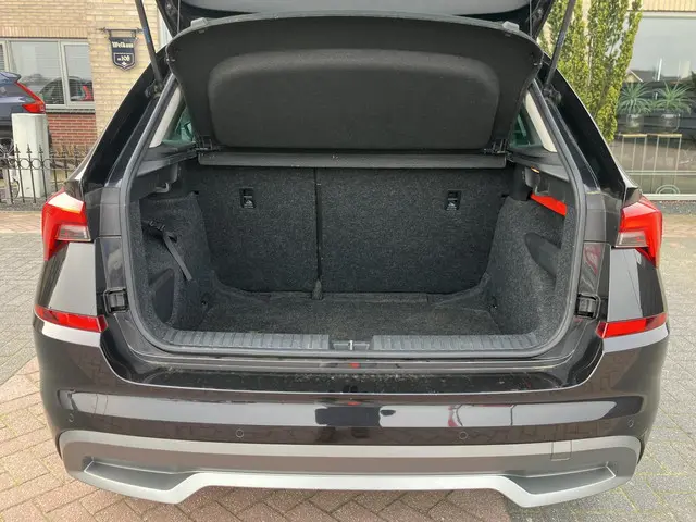 Škoda Kamiq 1.0 TSI Bus.Ed. 2021 Benzine 19