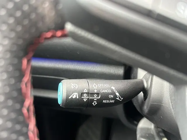 MG EHS 1.5 TGDI Luxury 2023 Hybride Benzine 19