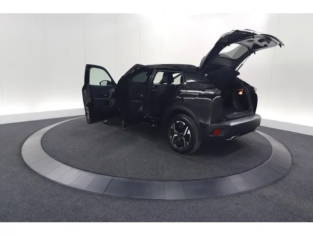 Peugeot 2008 PureTech 130 EAT8 GT 2024 Benzine 68
