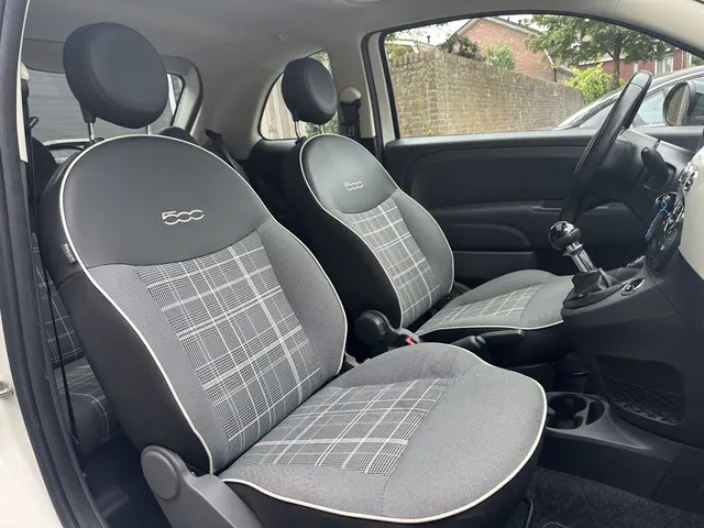 Fiat 500 1.2 Lounge 2016 Benzine 13