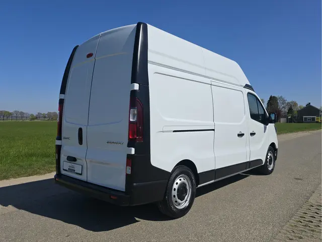 Renault Trafic 2.0 dCi 150 T29 L2 H2 Comfort 2022 Diesel 7