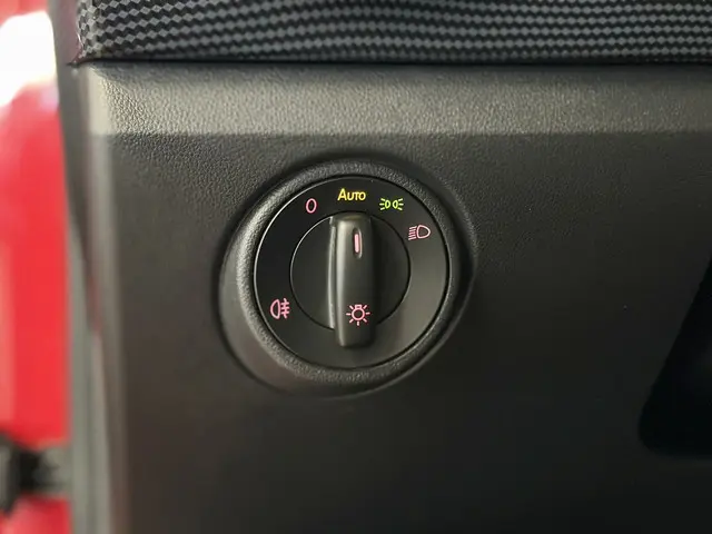 Volkswagen up! 1.0 BMT move up! 2018 Benzine 15