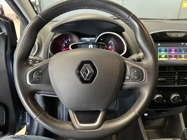 Renault Clio Estate 1.5 dCi Ecoleader Limited 2017 Diesel 5