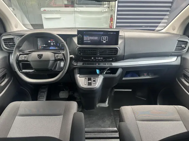 Peugeot Expert 2.0 BlueHDi 180pk S&S L3 DC 2024 Diesel 12