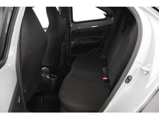 Toyota Aygo X 1.0 VVT-i MT Pulse 2025 Benzine 18