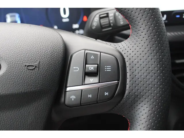 Ford Kuga 2.5 FHEV ST-Line 2024 Hybride Benzine 22