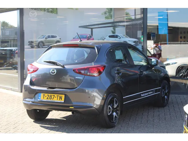 Mazda 2 1.5 e-SkyActiv-G 90 Centre-Line 2023 Benzine 7