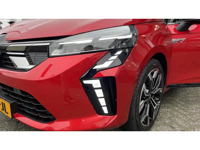 Mitsubishi Colt 1.6 HEV Instyle 2024 Hybride Benzine 22