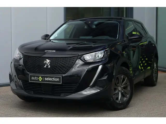 Peugeot 2008 1.2 PureTech Active Pack 2022 Benzine 34