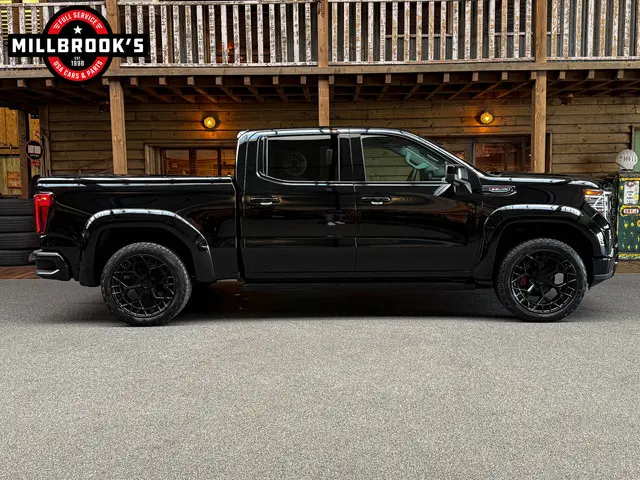 GMC Sierra 1500 Denali 2024 Benzine 10