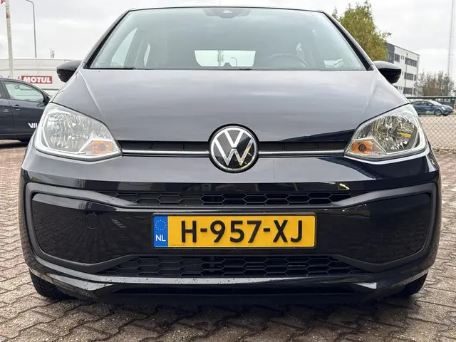 Volkswagen up! 1.0 2020 Benzine 21