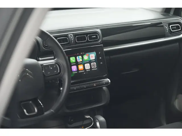 Citroën C3 PureTech 110 EAT6 Feel Edition 2020 Benzine 3