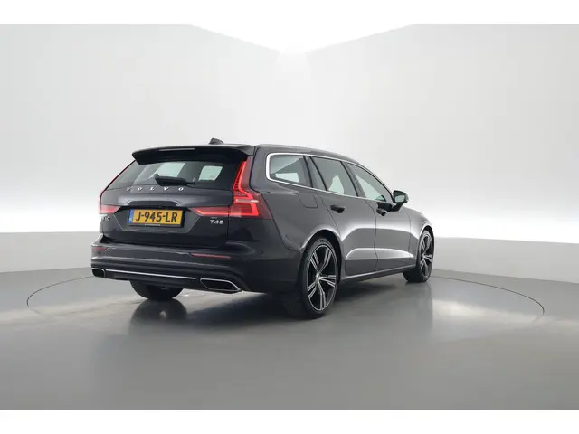 Volvo V60 2