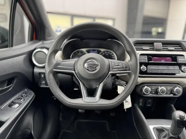 Nissan Micra 1.0L Visia+ 2017 Benzine 14