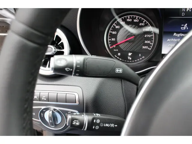 Mercedes-Benz C-Klasse AMG 63 2017 Benzine 30