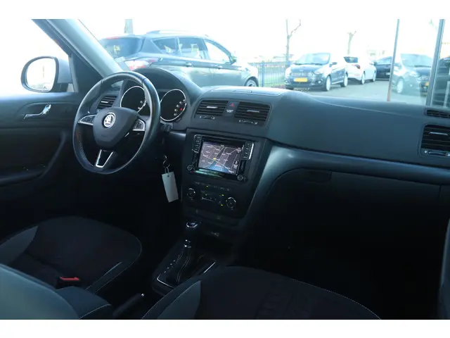 Škoda Yeti OUTDOOR 1.4 TSI AUT. ADVENTURE 2015 Benzine 6